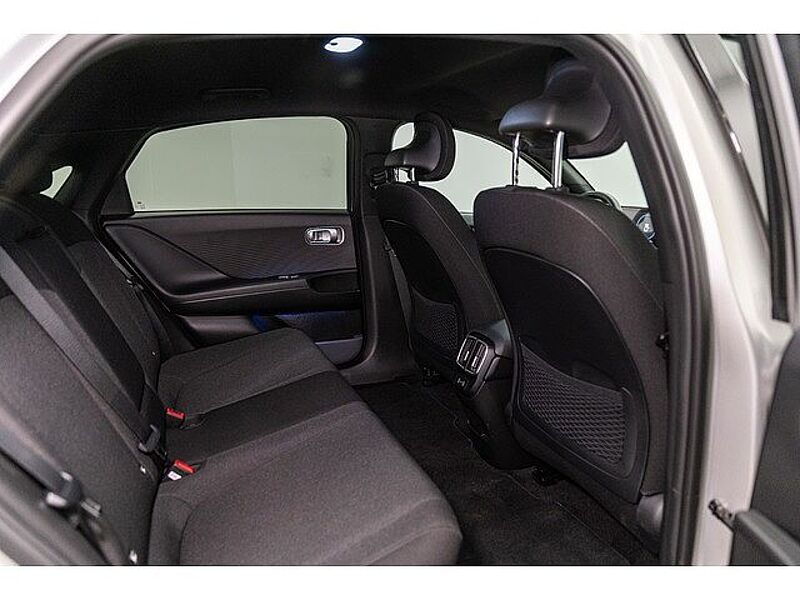 Hyundai Ioniq 6 77kWh Star RWD 168 kW (229 CV)